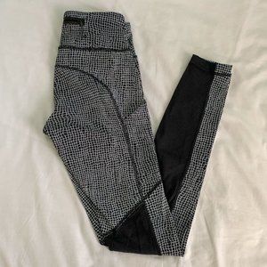 Lululemon Black and White Patterned Leggings